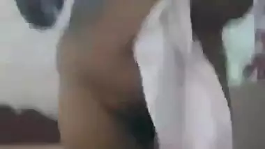 Mallu Wife Her Cloths and Boobs Sucking Part 2