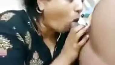 Tamil Girl Giving Nice Blowjob for Boyfriend