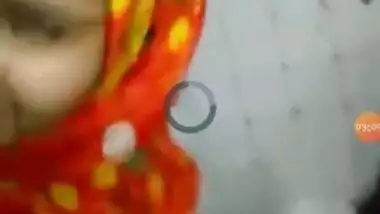 Indian College Girl Blowjob On Video Call