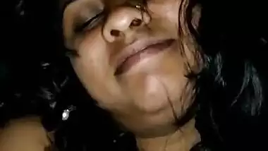 Indian Desi girl fucking vdo