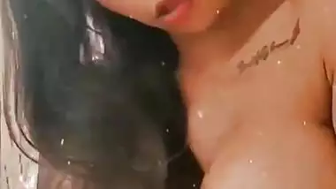 Sexy Mumbai Girl Boob flash