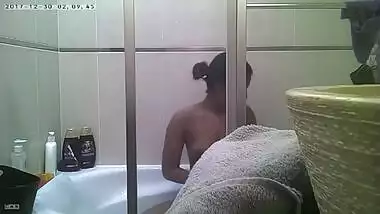 tamil gf filmed while in shower