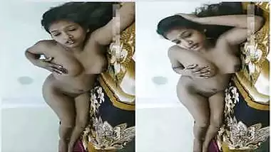 Today Exclusive - Sexy Desi Girl Sarika Masturbates…