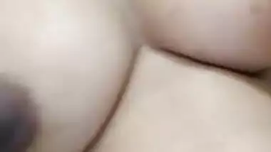 Desi cute bhabi show her big boob selfie video making