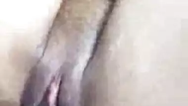 Sexy desi girl moaning aloud during the sex