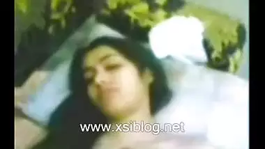 Innocent Delhi Girl Fucked First Time