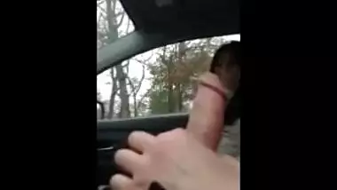Attractive hitchhiker pays driver for a ride by Desi XXX sucking