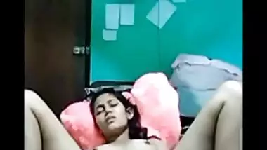 Dehati college girl spreading legs pussy show