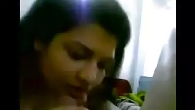 Hot Desi Sanjanaa Blowing her man
