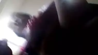 Today Exclusive- Desi Aunty Shows Her Wet Pussy