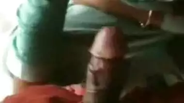Bangla blowjob sex video of student sucking her teacher’s dick