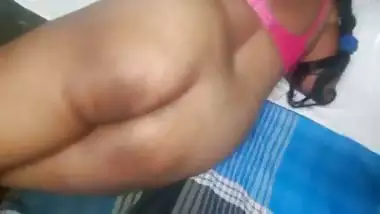 Indian aunty dress washing in bathroom sex