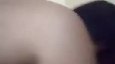 Fatty kissable MILF exposes her XXX boobies and man kisses nipples
