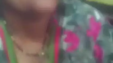 Today Exclusive- Bhabhi Boobs And Pussy Video’s Record By Devar