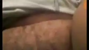 Mature bhabi fingering on video call and talking on phone too