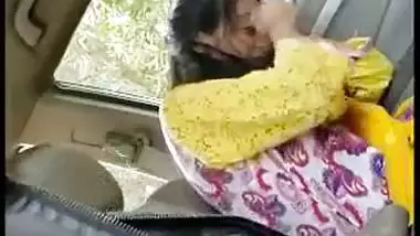 Sexy Girlfriend blowing In Car