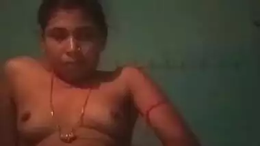 Husband doesn't pay attention to the Indian and she masturbates