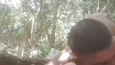 Mature couple fucking in jungle part 3