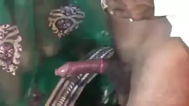 Old wife fucking like first night with Clear Hindi Audio and Loud Moaning