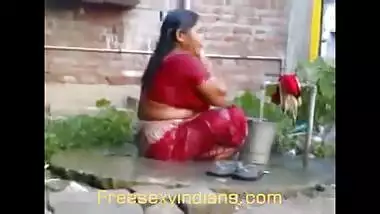 Indian sex mms of bhabhi caught by neighbor