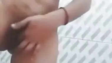 Indian Girl Boobs And Pussy