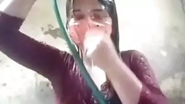 Desi village teen sexy bath