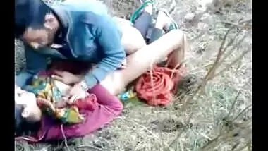Indian couple having sex outdoor in the park