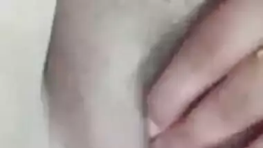 Dehati girl wet pussy rubbing viral clip