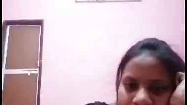 Desi Girlfriend Boobs Show on Video Call