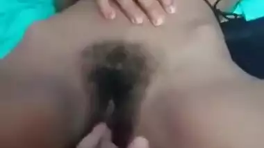 Cute Girl pussy fingering