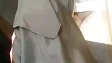 hijab girl doing hot dick suck