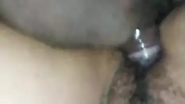 Desi Bhabhi hairy cute pussy fucked on cam