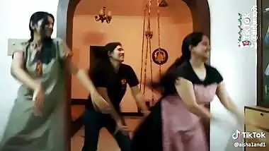 Malayali Girls Bouncing huge Boobs while dancing