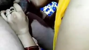 Desi Sexy House Wife Sucking Her Hubby