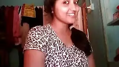 Indian GF showing her sweet mouth and big boob to BF