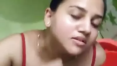 Horny Bhabhi Blowjob and Cum on Face 2 Clips Part 1