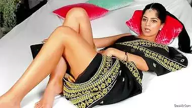 Super Hot Punjabi Nri Girl Hot Cam Show Part 1