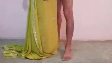 Sarla Bhabhi sucking cock homemade porn