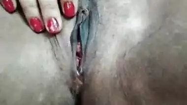 Indian First Time Girl Pussy Blood