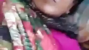 Desi Mature bhabhi having sex
