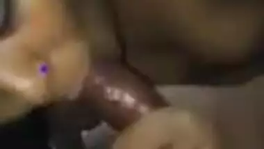 SL Tamil girl blowjob