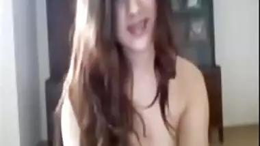 Huge Boobs In Cute Lajpat Nagar Delhi Girl Shows Boobs On Webcam