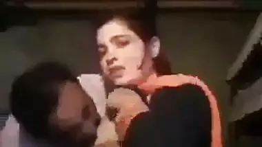 Couple shoots their Pakistani xxx video during war