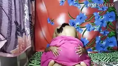 Indian mature escort Sugandha Fucking and Sucking with her boyfriend