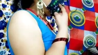 Desi Indian Aunty Private Show