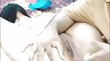 Pakistani Step Father Fucking His Step Daughter While His Wife Not