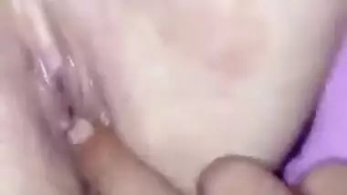 Desi wife pussy hair shaving and fingering by hubby befor fuck