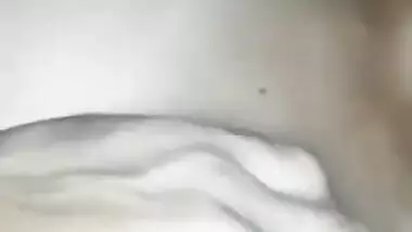 Pretty Indian pussy fucking sex MMS