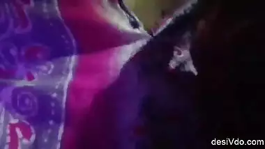 Sexy Boudi Showing Her Boobs and Pussy