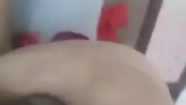 Desi bhabi show her big ass and pussy